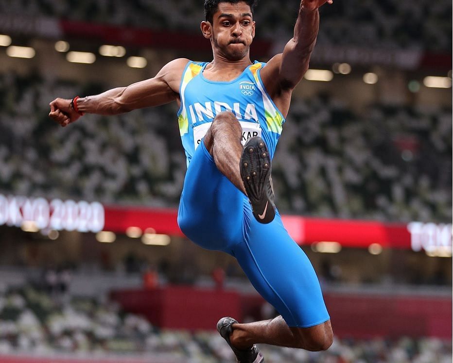 मुरली ने 8 मीटर की छलांग लगाकर फाइनल में स्थान पक्का किया।