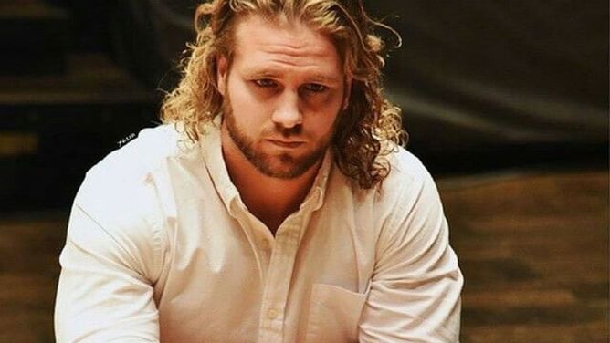 WWE legend seemingly admits that he was the one who caused communication issues between Hangman Adam Page and current champions