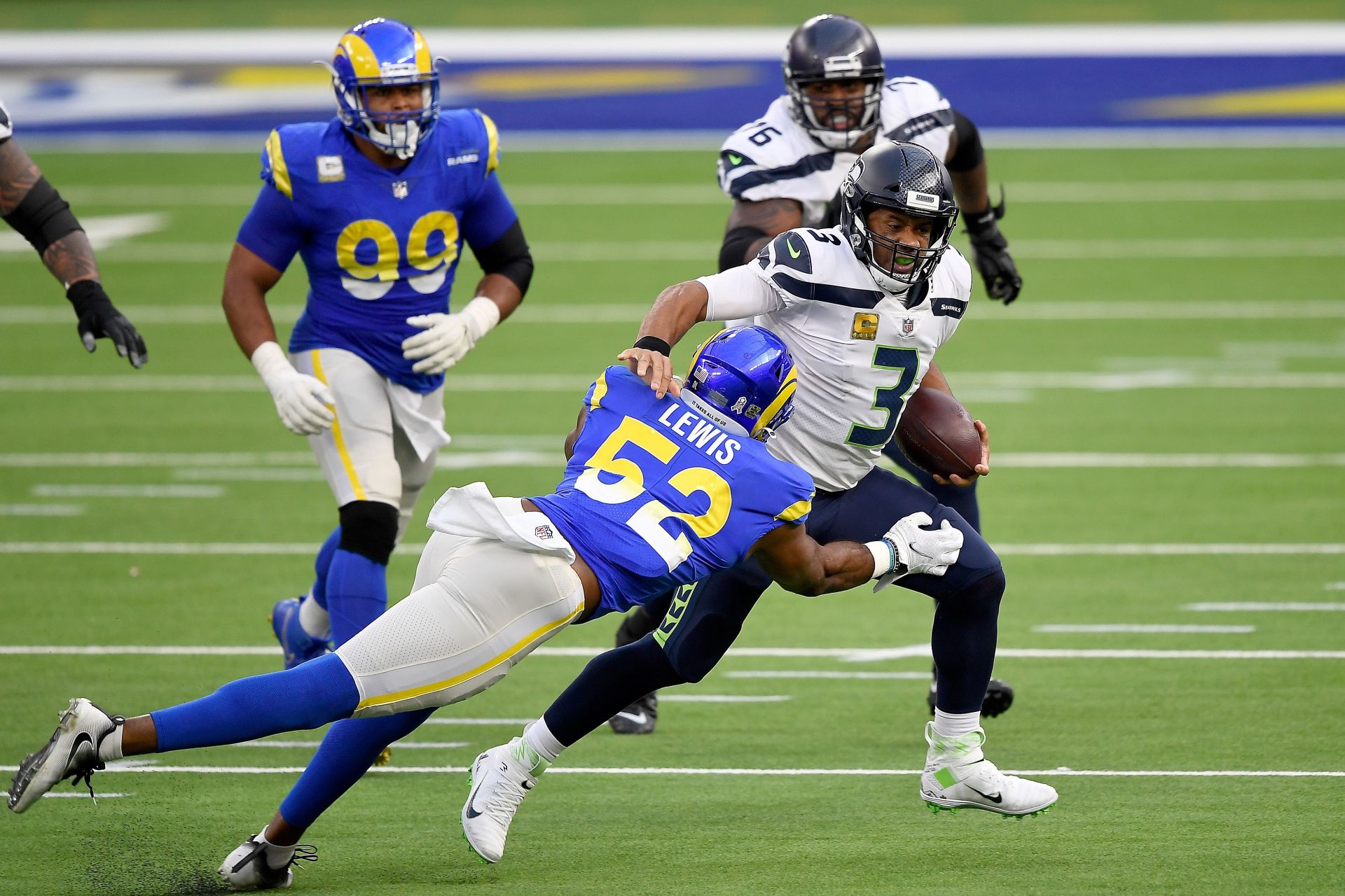 Seattle Seahawks v Los Angeles Rams