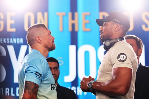 Oleksandr Usyk and Anthony Joshua face off during the Oleksandr Usyk v Anthony Joshua 2 Press Conference on June 29, 2022 in London, England. (Photo by Alex Pantling/Getty Images)