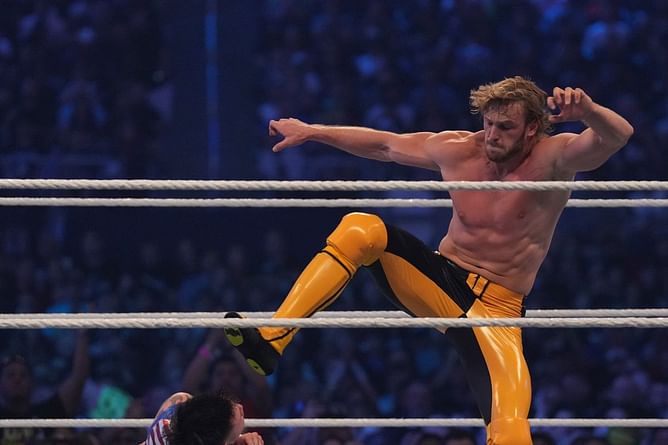Logan Paul brawls unexpectedly with WWE Superstar to kick off RAW