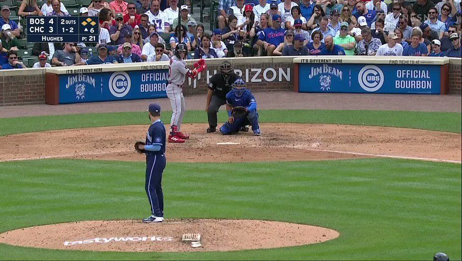 Chicago Cubs on X: Throwin' it back for #MLBatFieldOfDreams. 🌽   / X