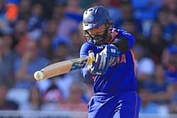 दिनेश कार्तिक ने प्लेयर ऑफ़ द मैच चुने जाने पर दी बड़ी प्रतिक्रिया