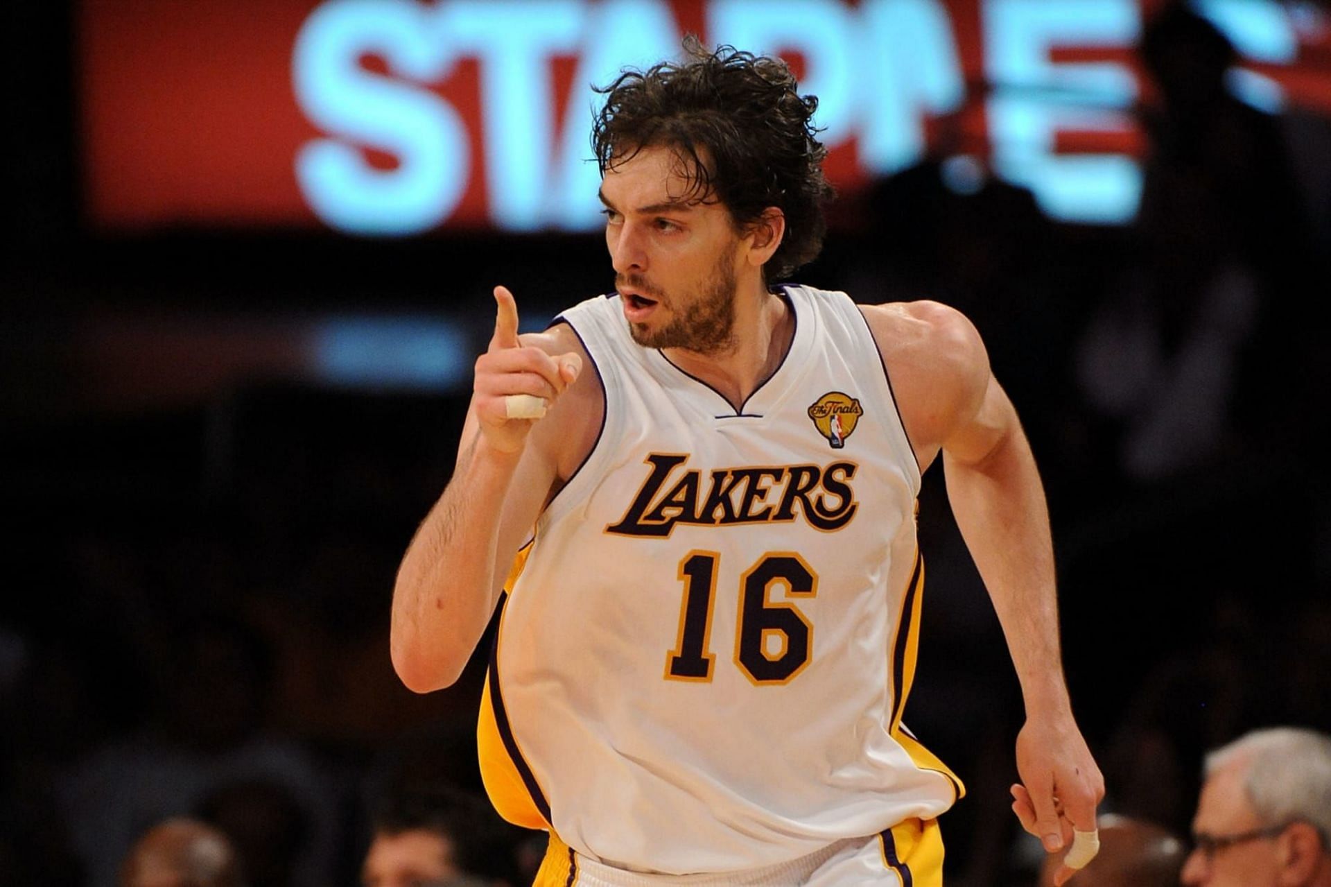 Pau Gasol's #16 jersey could be retired next season. [Photo: Lake Show Life]