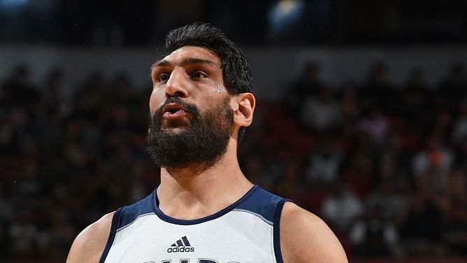 Photo: AEW star Satnam Singh spotted with former WWE Champion