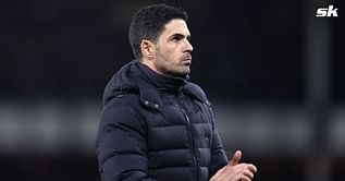 Arsenal hold talks with agent of 6ft 5in midfielder tracked by other London clubs: Reports