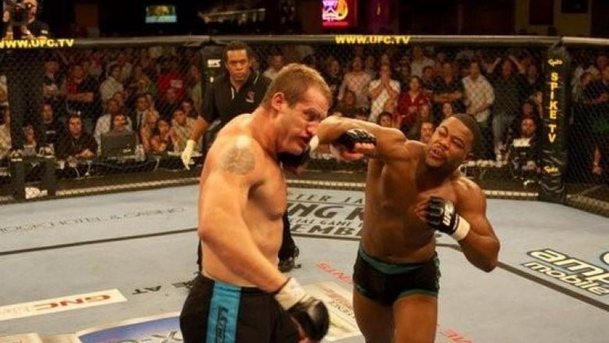 Rashad Evans&#039; clash with Brad Imes turned out to be a brawl for the ages