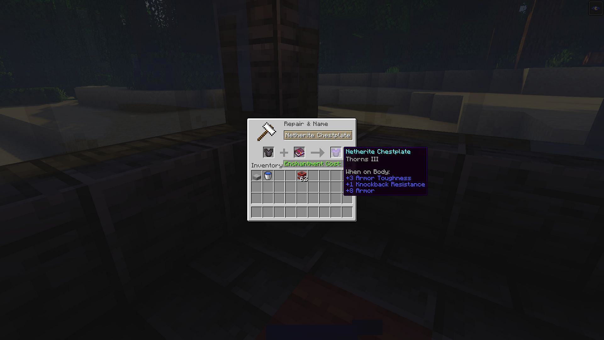 Putting thorns on a netherite chest plate (Image via Minecraft)