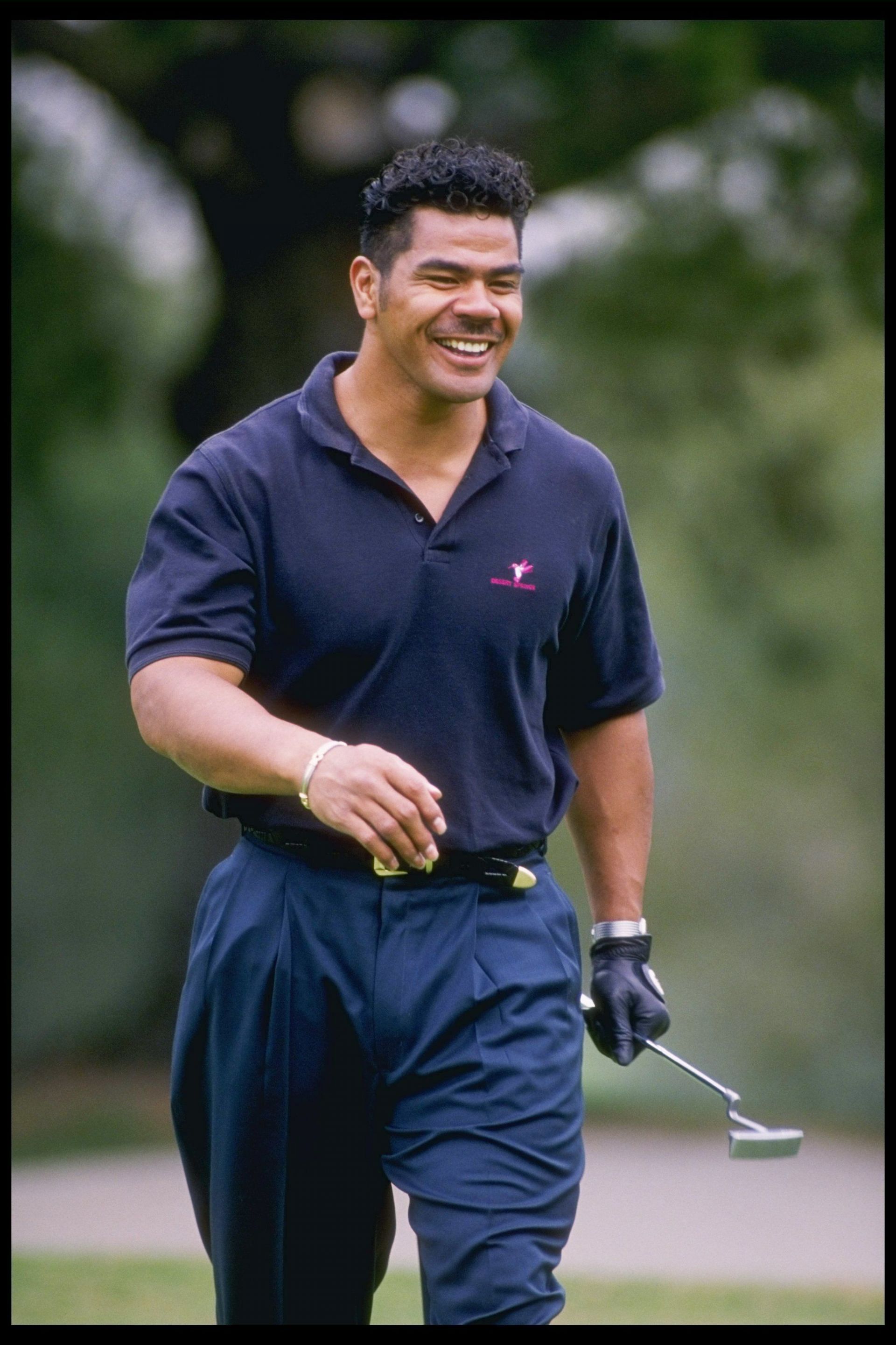 Hall of Fame linebacker Junior Seau