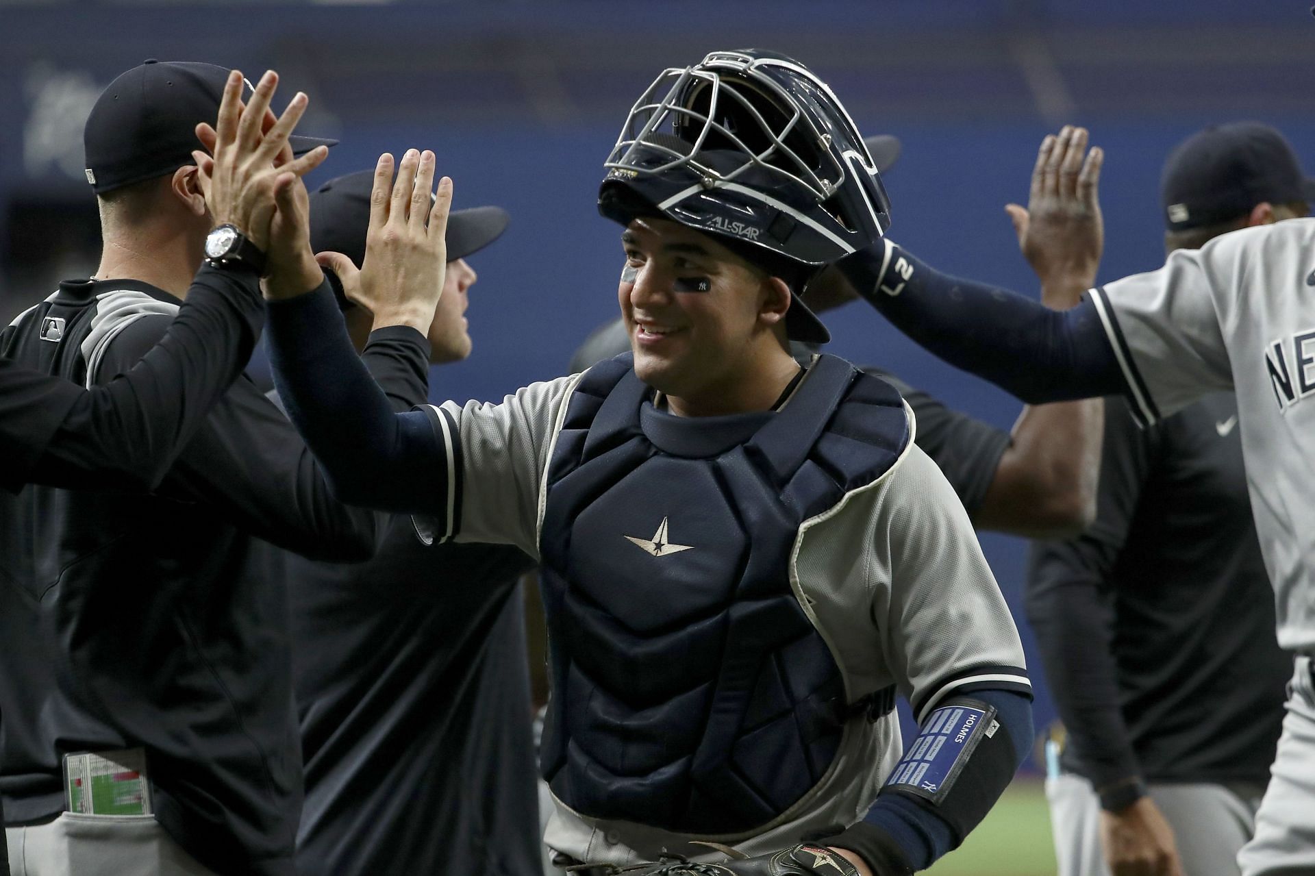 Yankees trade for Rangers' catcher Jose Trevino