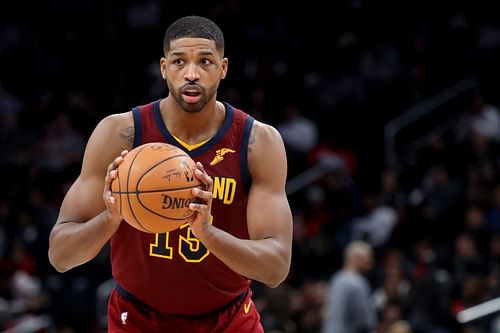 Tristan Thompson is having another baby with Khloe Kardashian (Image via Getty Images)