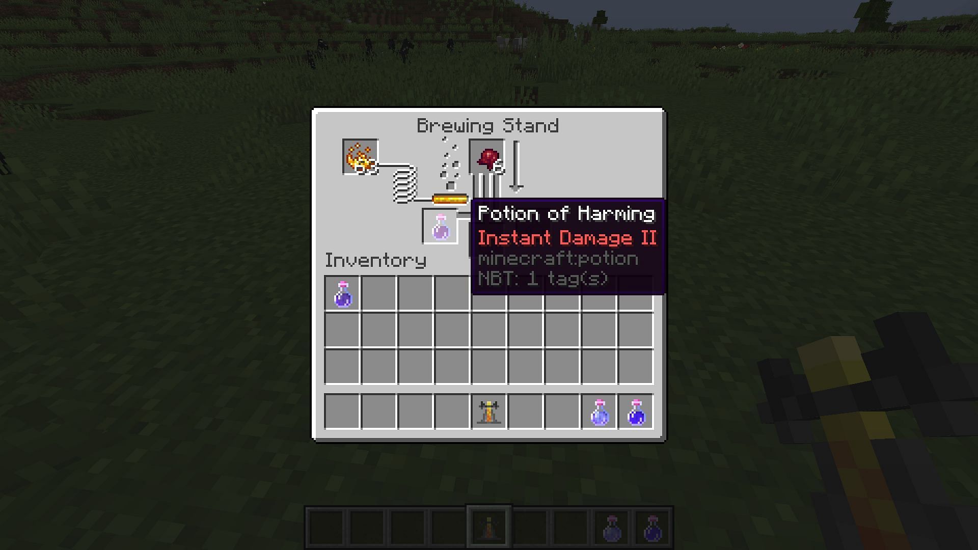Potion of harming brewed by combining the item with potion of healing (Image via Minecraft 1.19)