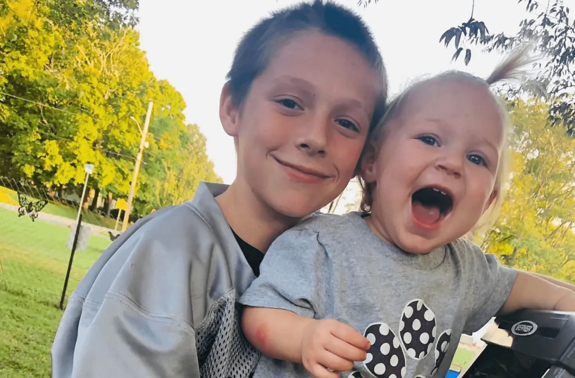 &quot;Cam was trying to save his younger sister, just like any elder loving brother&quot;: Mother of Camrynn who died in the disturbing fireworks accident. (Image via Facebook)