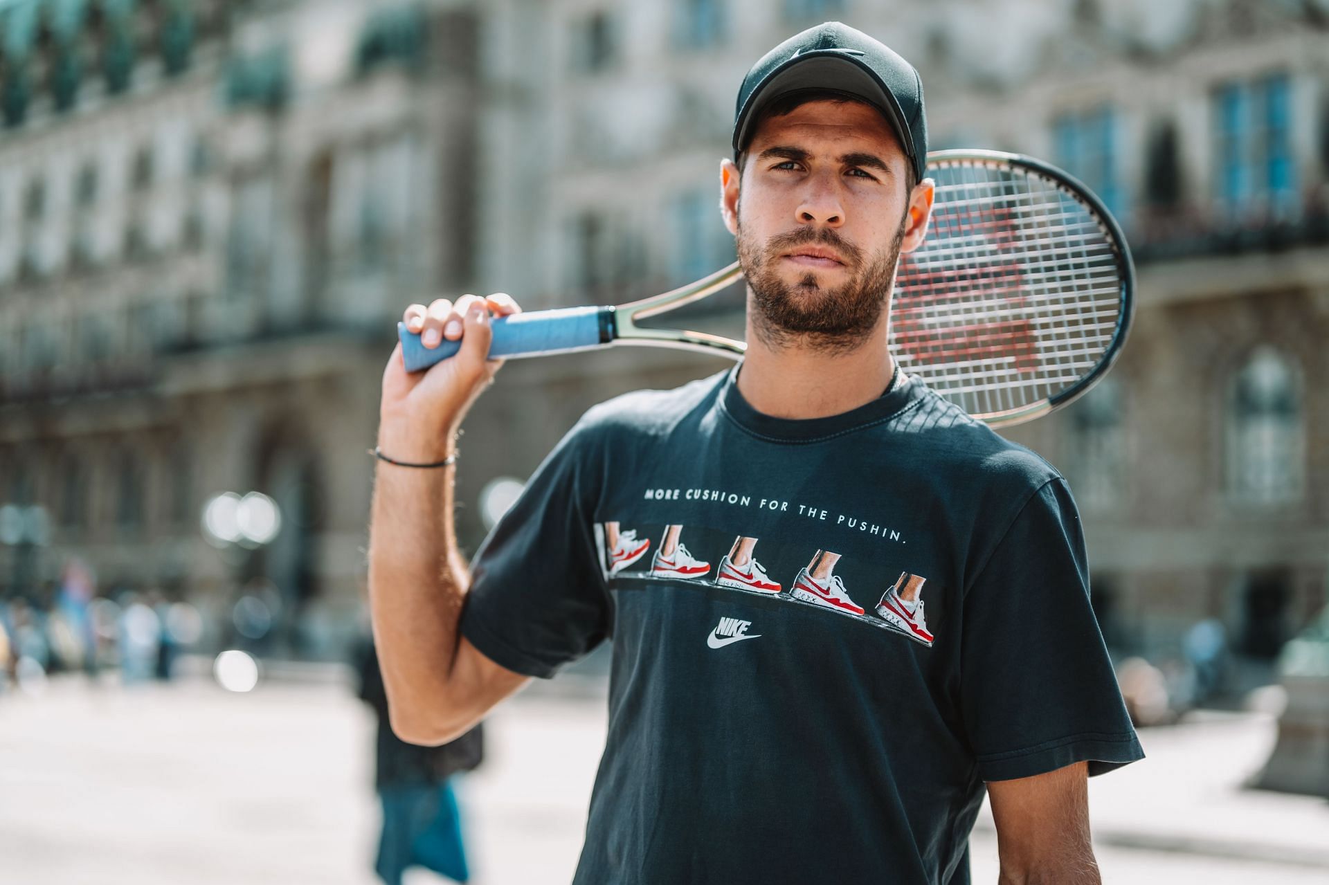 Khachanov at the 2022 Hamburg European Open.