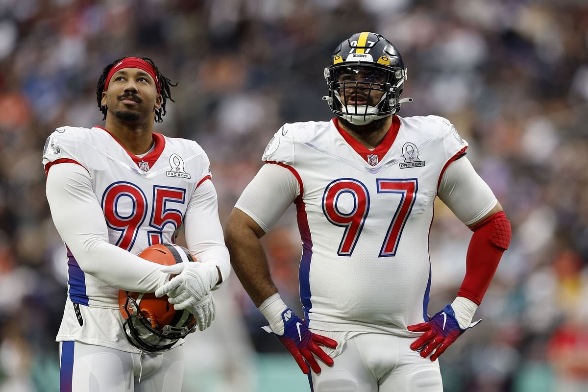 Watch: Browns superstar Myles Garrett shows off his hooping skills with ...