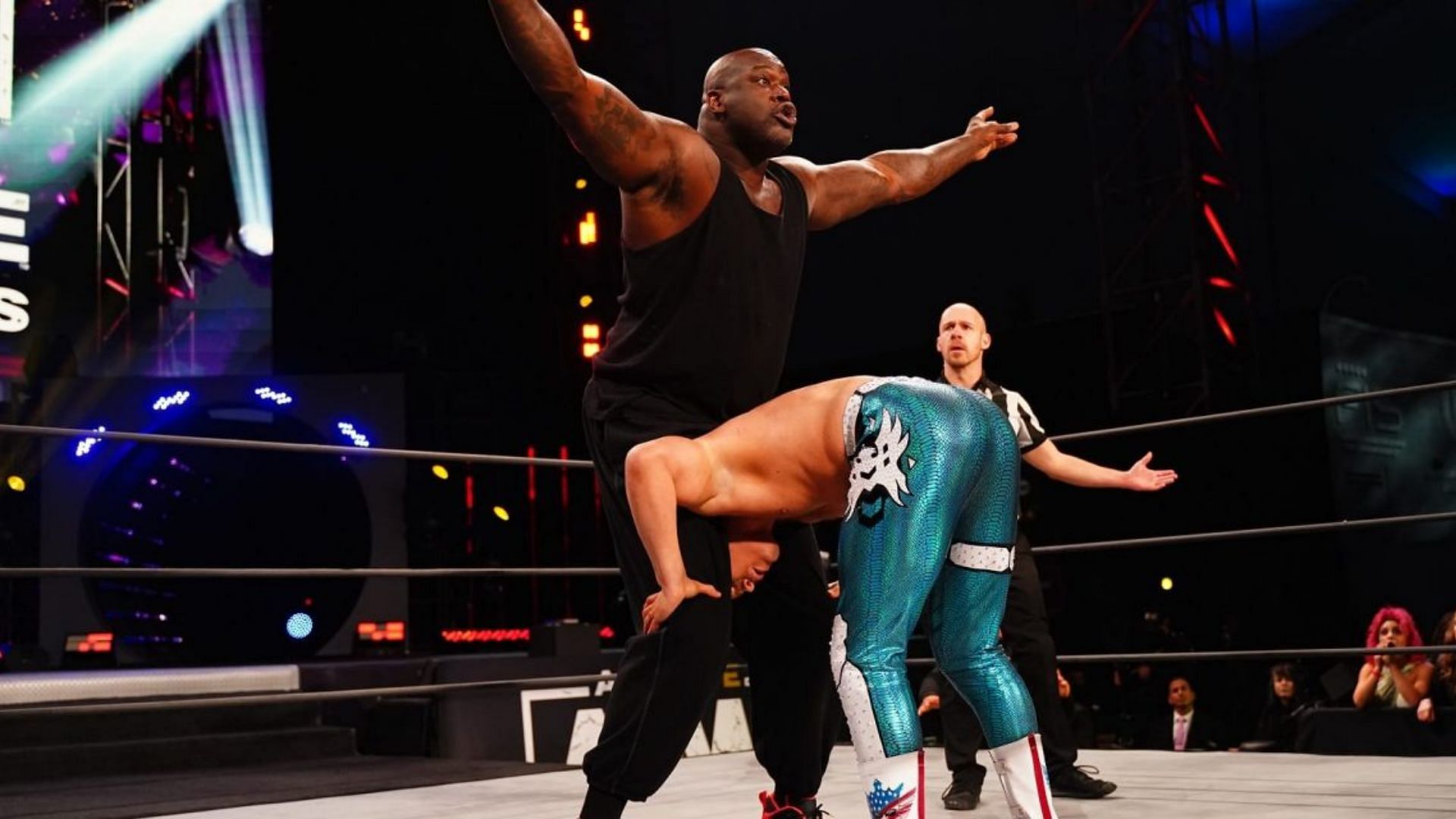 Shaq battled Cody Rhodes in his AEW debut