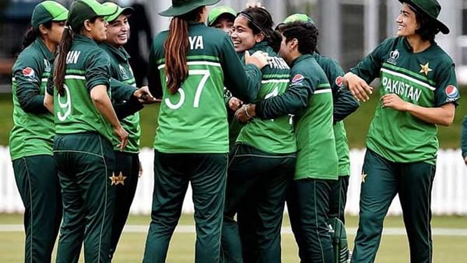 IR-W vs PK-W Dream11 Prediction: Fantasy Cricket Tips, Today's Playing 11 and Pitch Report for T20I Tri-Series, Match 6