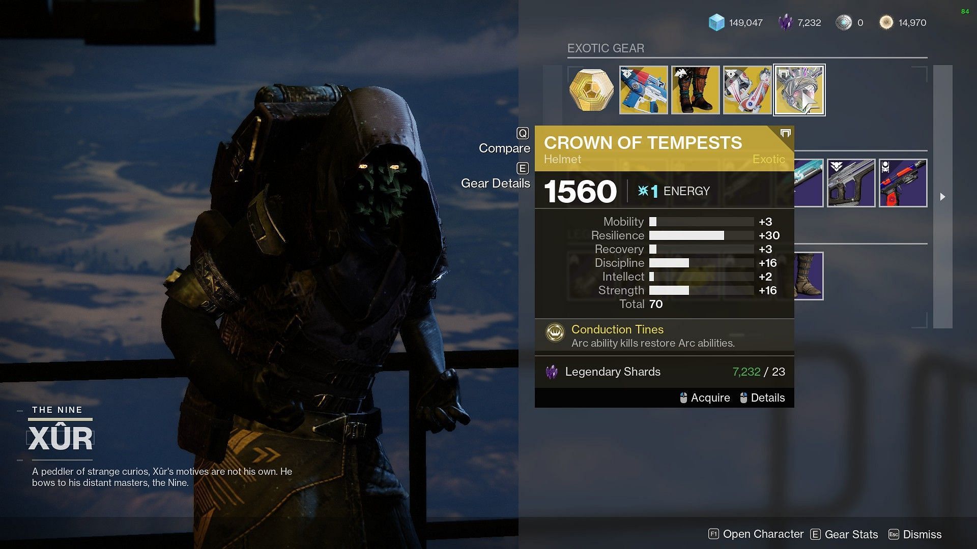 Xur selling Crown of Tempests for Warlocks (Image via Destiny 2)