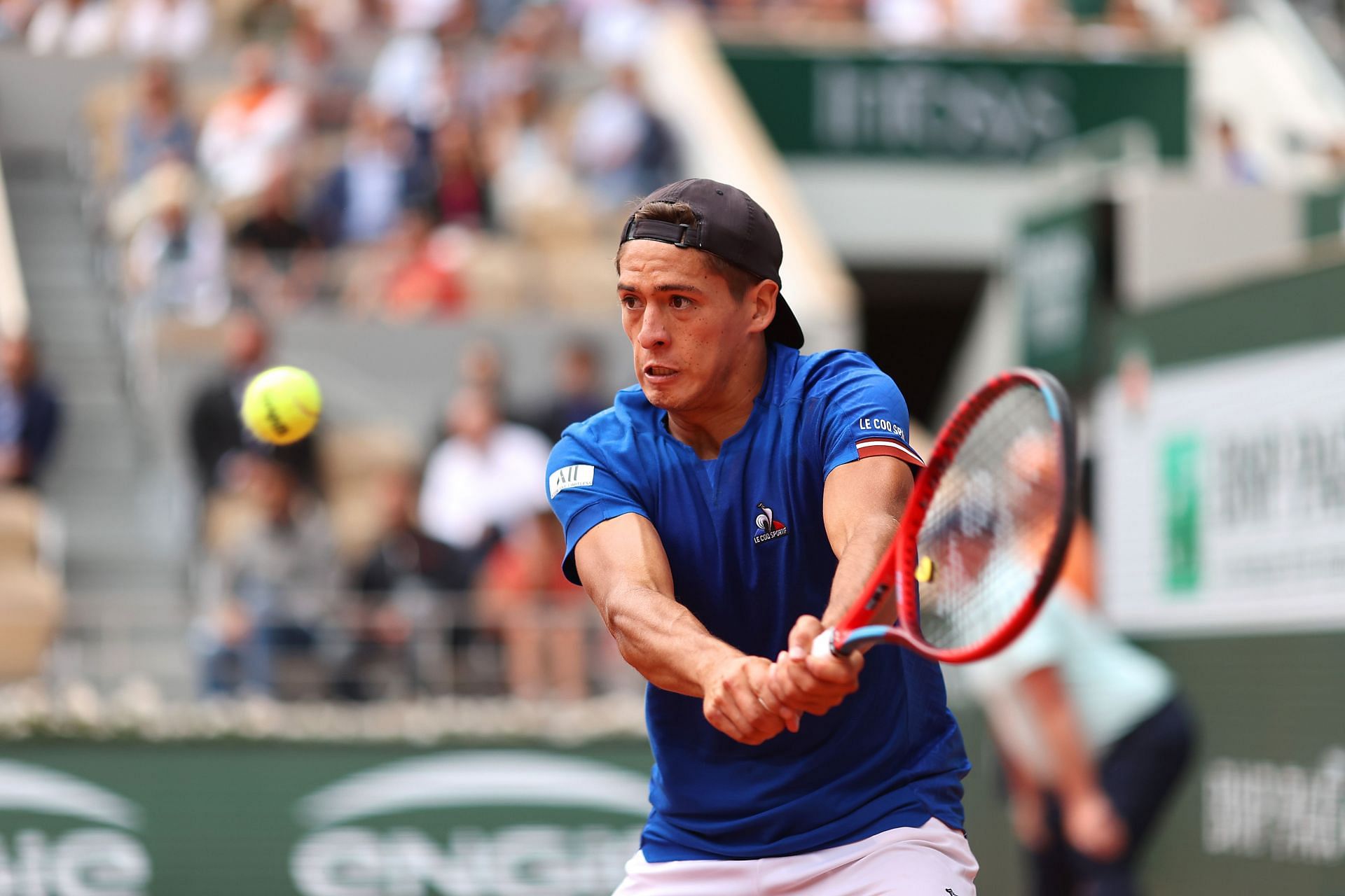 Sebastien Baez won his first title in Estoril.