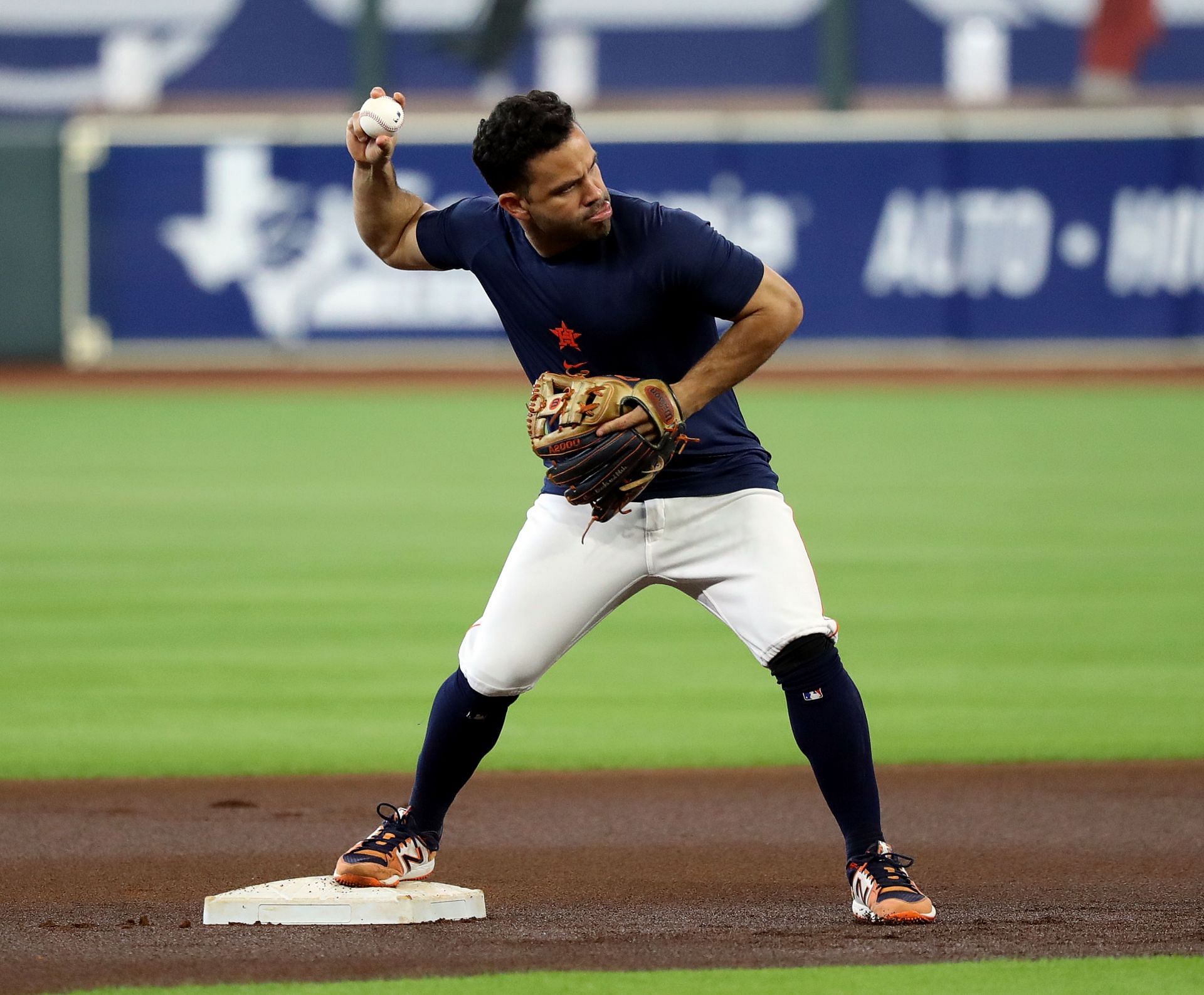 Nina Altuve's biography: what is known about Jose Altuve's wife? 