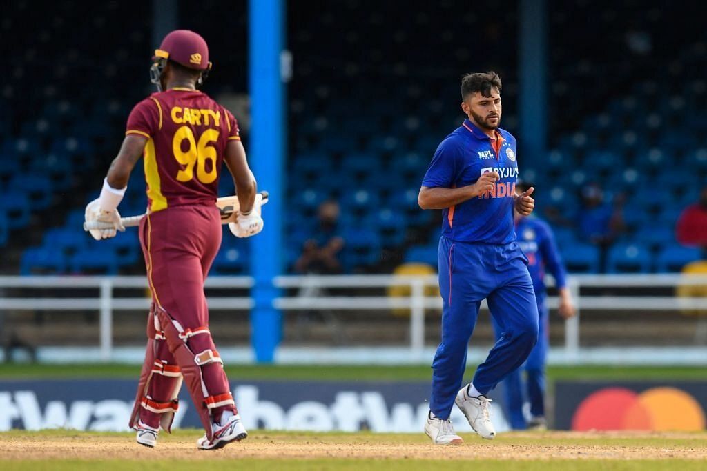 वेस्टइंडीज़ के खिलाफ वनडे मैच के दौरान शार्दुल ठाकुर (Pic - Getty Images)