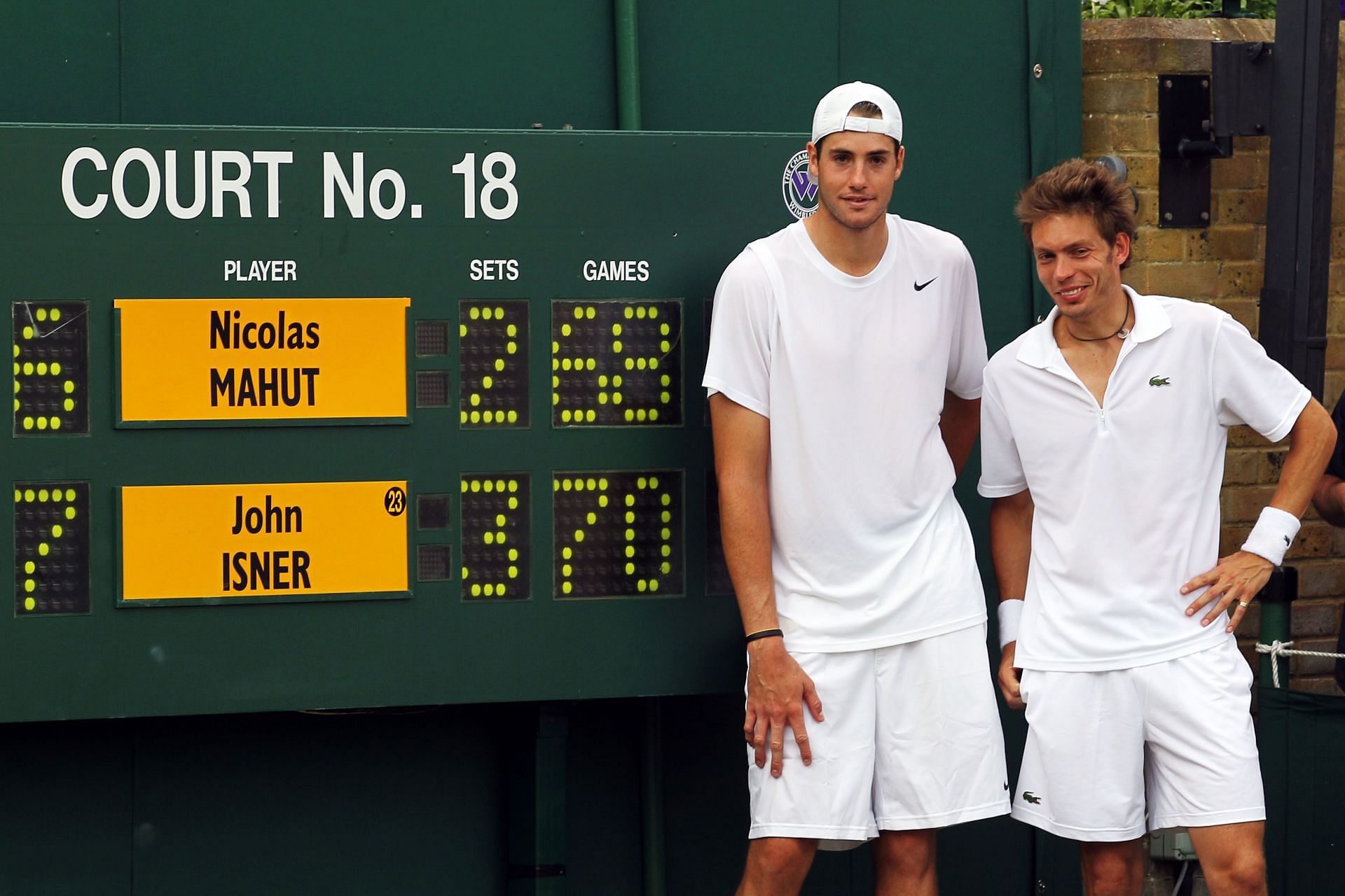 John Isner (L) and Nicolas Mahut at the 2010 Wimbledon.