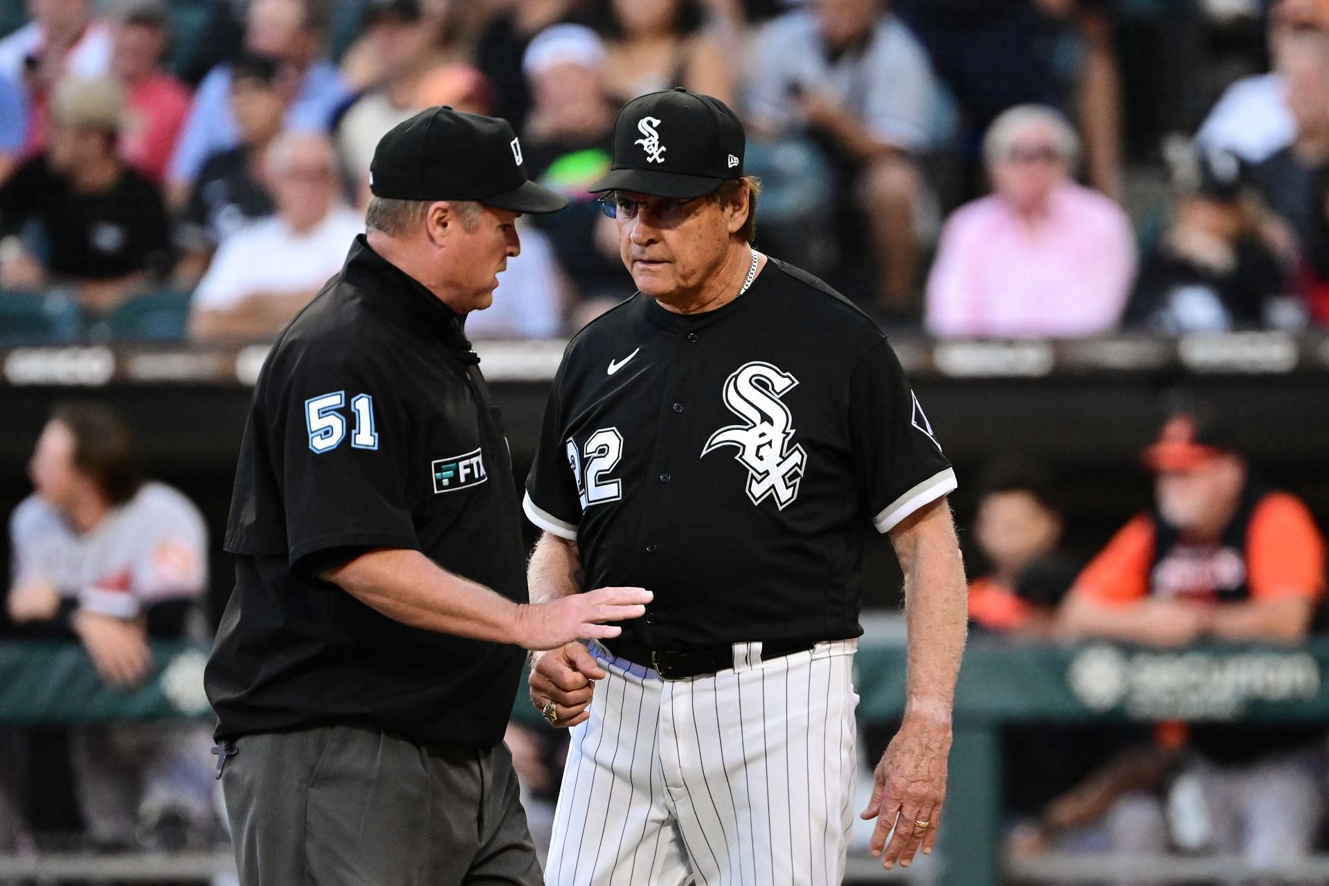 Manager Tony La Russa of the Chicago White Sox discusses with umpire Marvin Hudson