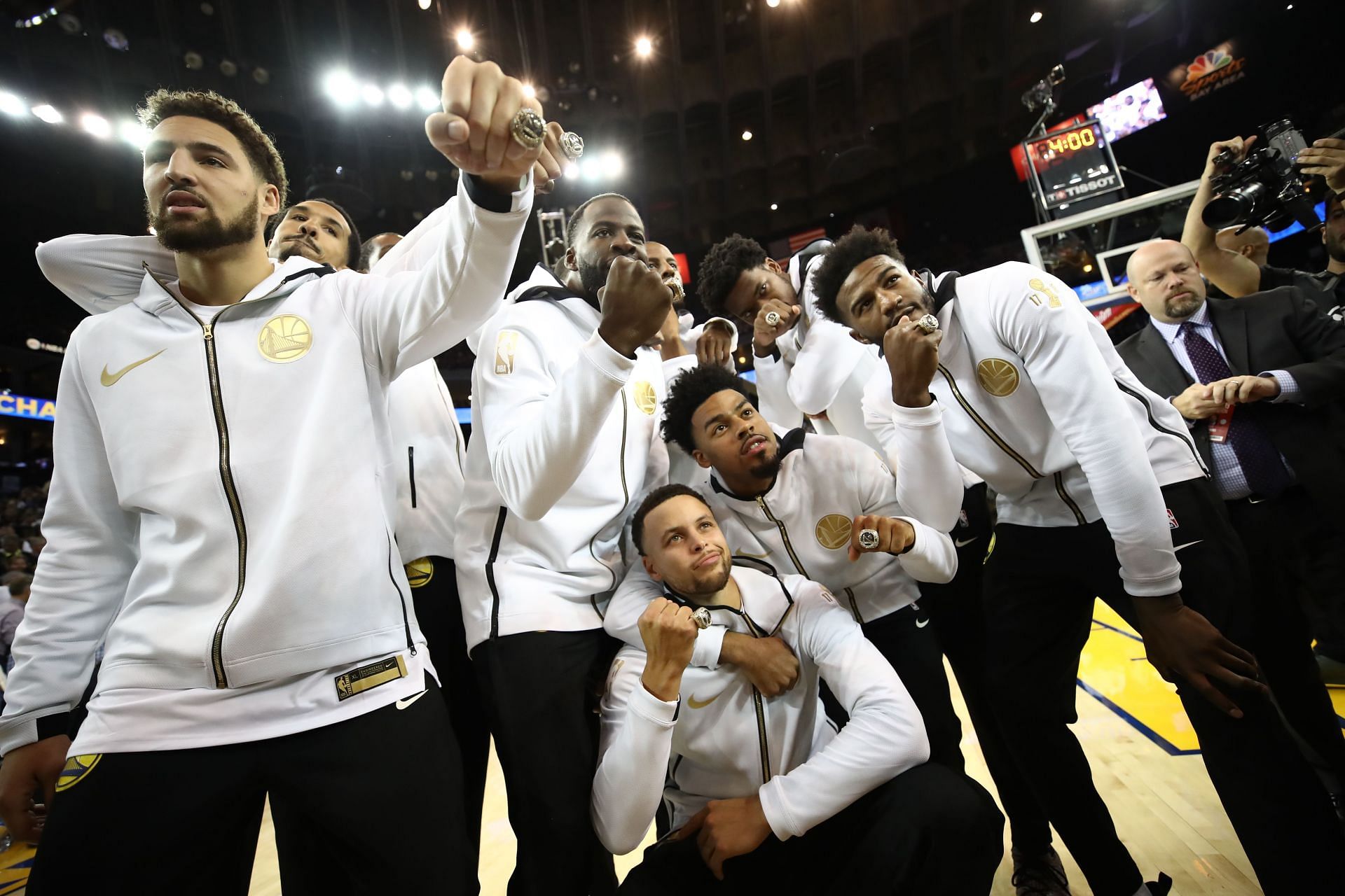 Golden State Warriors during their ring ceremony in 2018