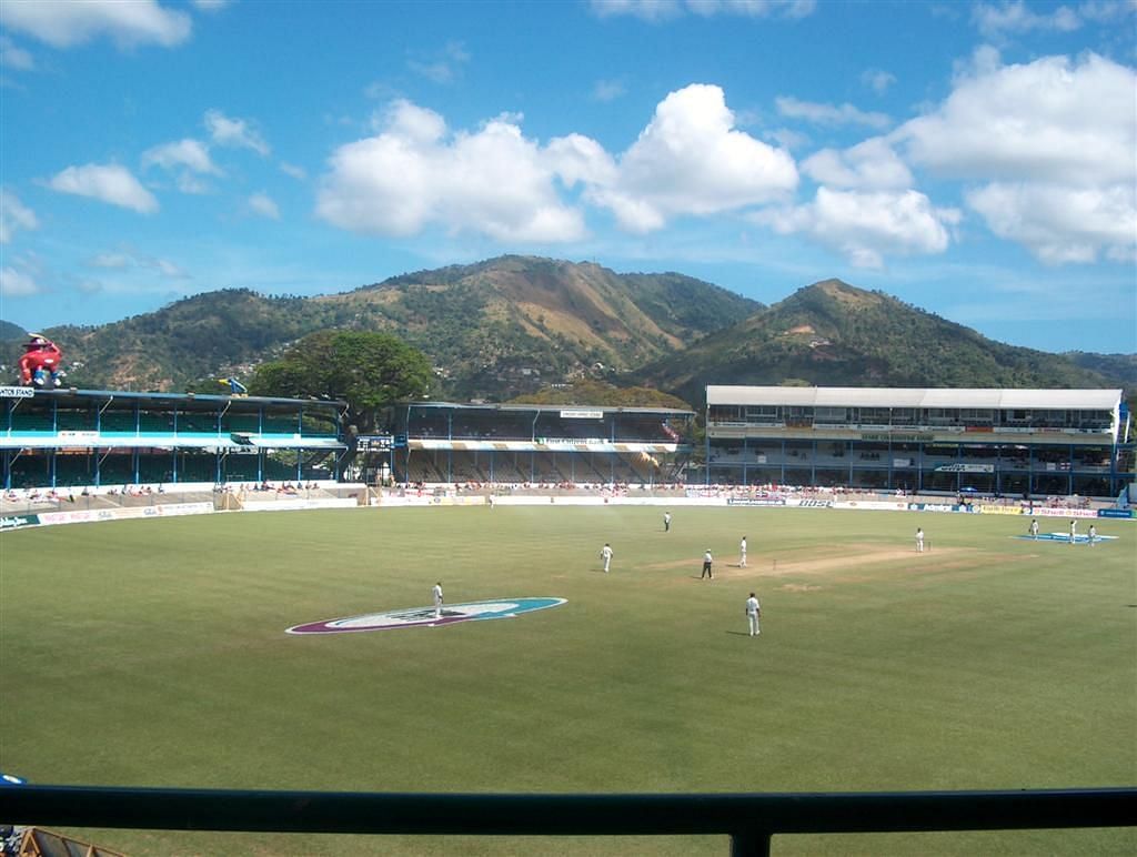 It&#039;s part balmy and part showers at the Queen&#039;s Park Oval in Trinidad.