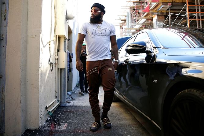 What did boxer Adrien Broner do in court that led to him being jailed?