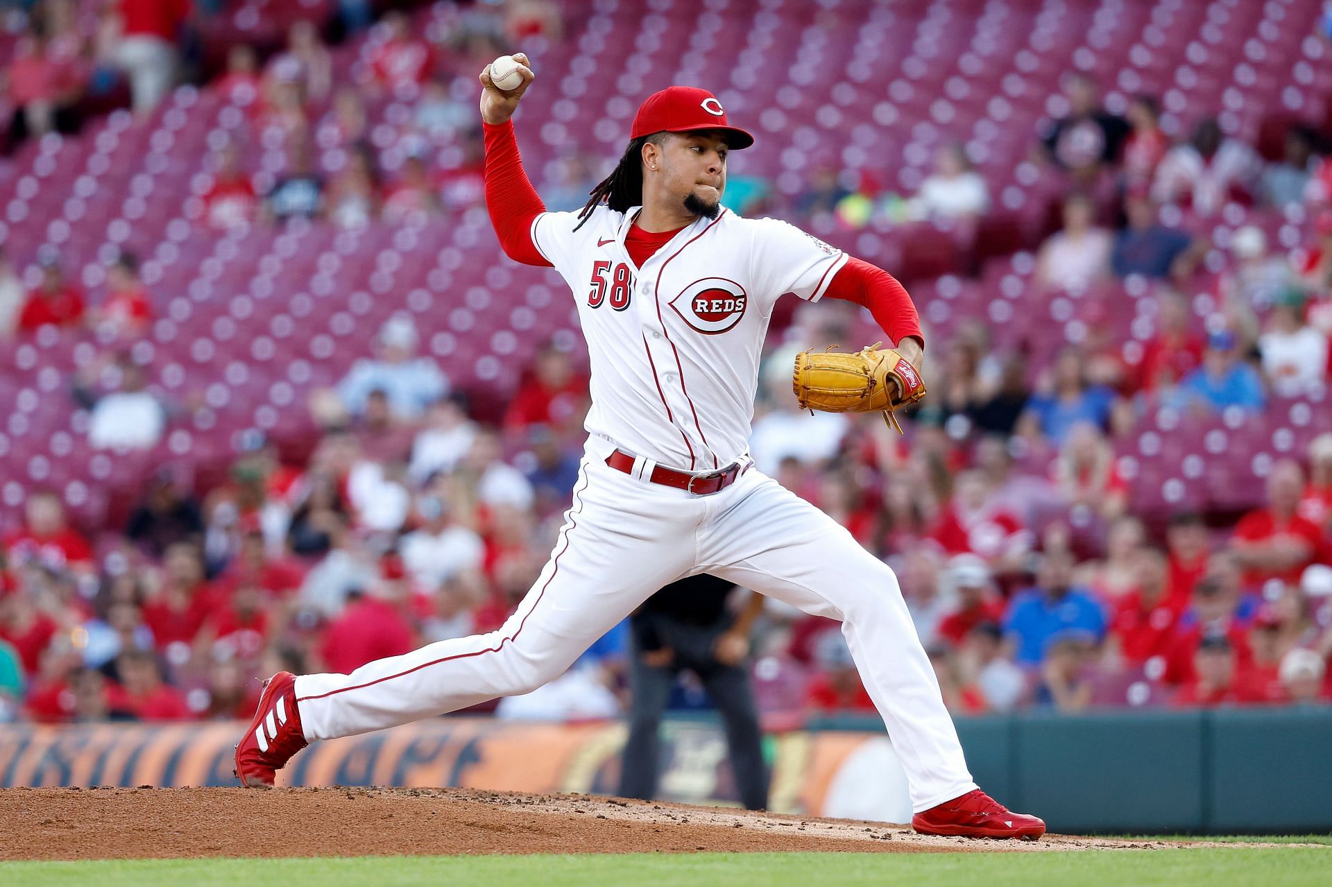 Luis Castillo #58 of the Cincinnati Reds throws a pitch during the second inning of the game against the Miami Marlins at Great American Ball Park on July 27
