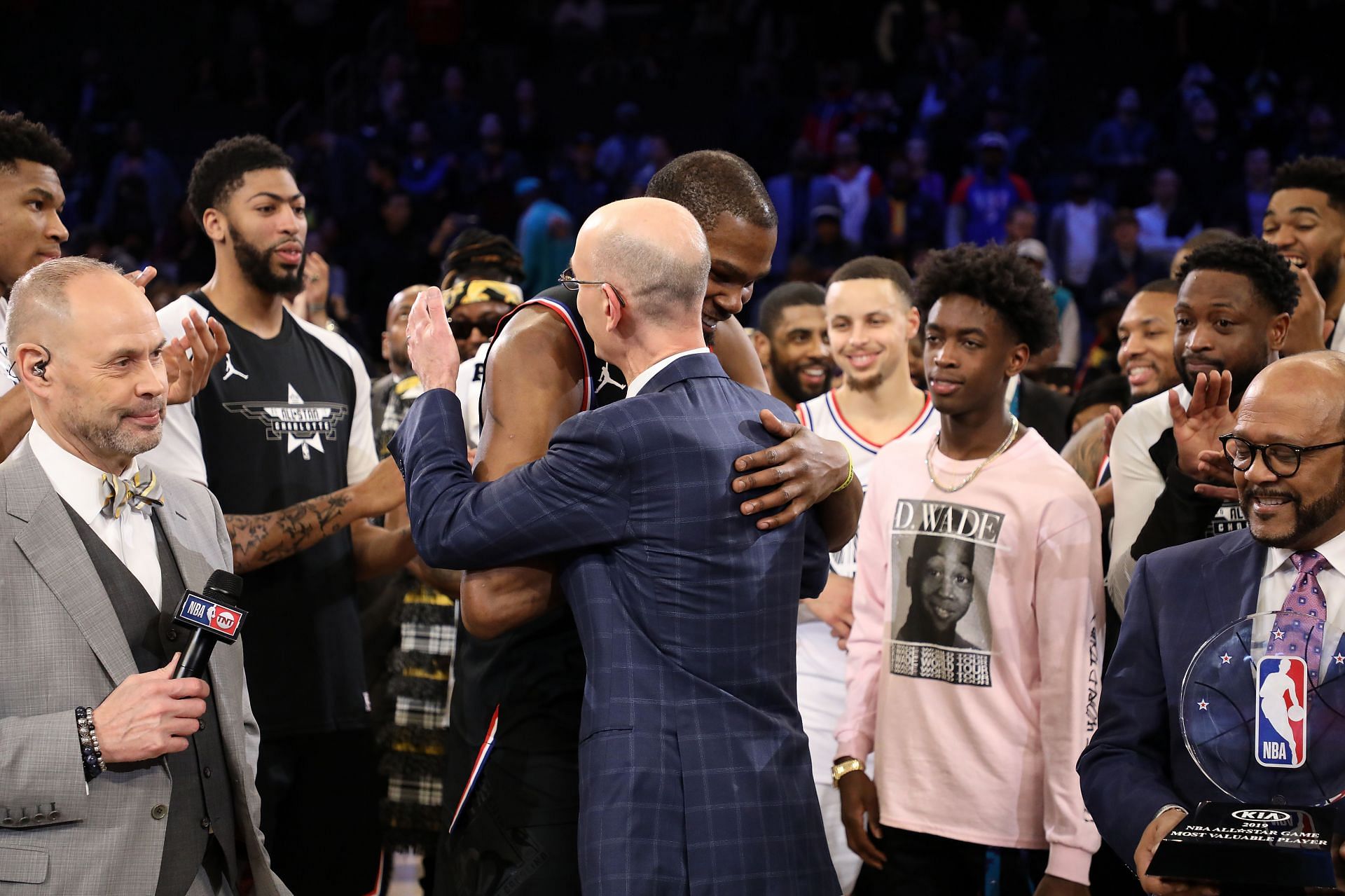 Kevin Durant hugging NBA Commissioner Adam Silver after winning the 2019 NBA All-Star Game MVP award