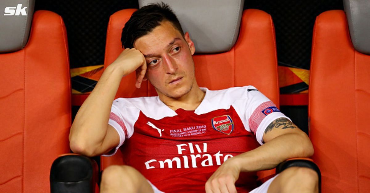 Former Arsenal midfielder Mesut Ozil in talks with new club