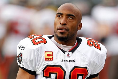 Tampa Bay Buccaneers legend Ronde Barber. Source: Bleacher Report