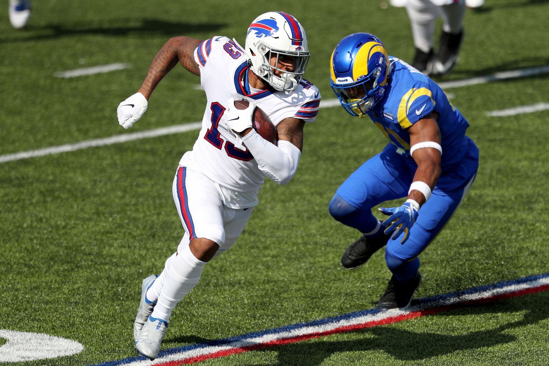 EAST RUTHERFORD, NJ - NOVEMBER 06: Buffalo Bills wide receiver Gabe Davis  (13) during the National Football League game between the New York Jets and  Buffalo Bills on November 6, 2022 at