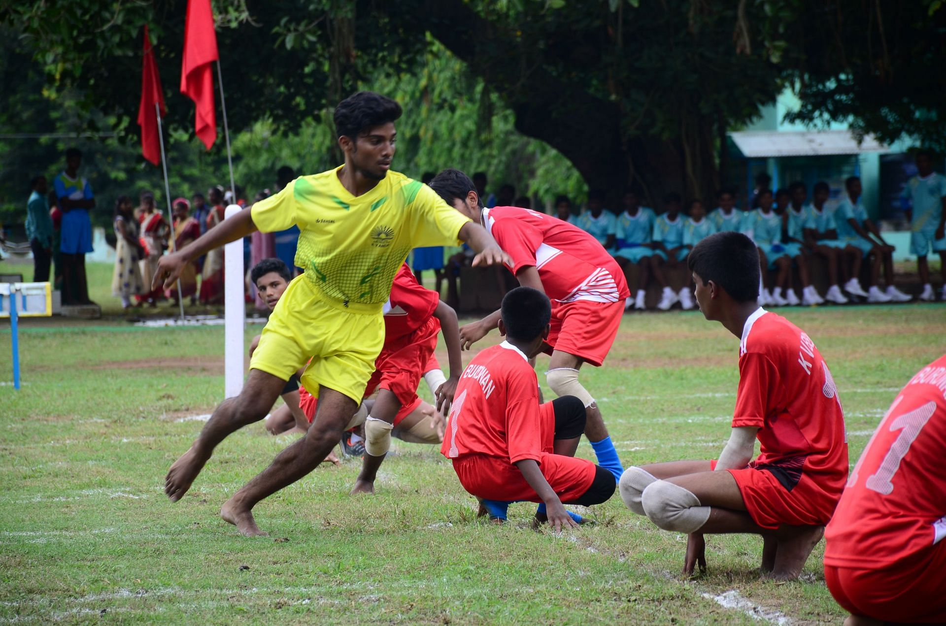 In this image from a local Kho-kho match, the red team is attacking and the yellow team is defending (Image: Twitter)