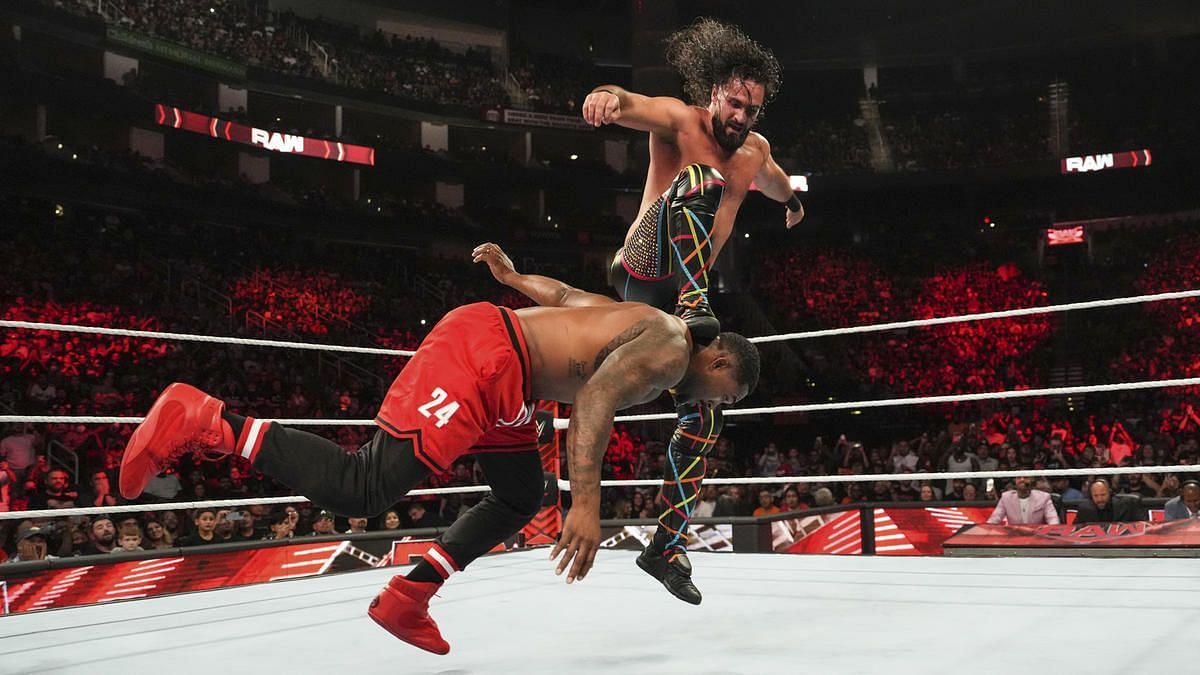WWE Raw में रेसलिंग पर ज्यादा जोर दिया गया 