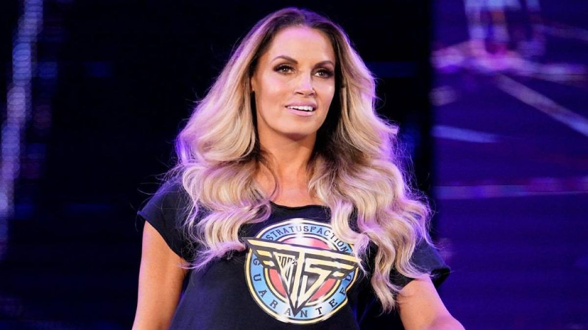 Trish Stratus is a WWE Hall of Famer!