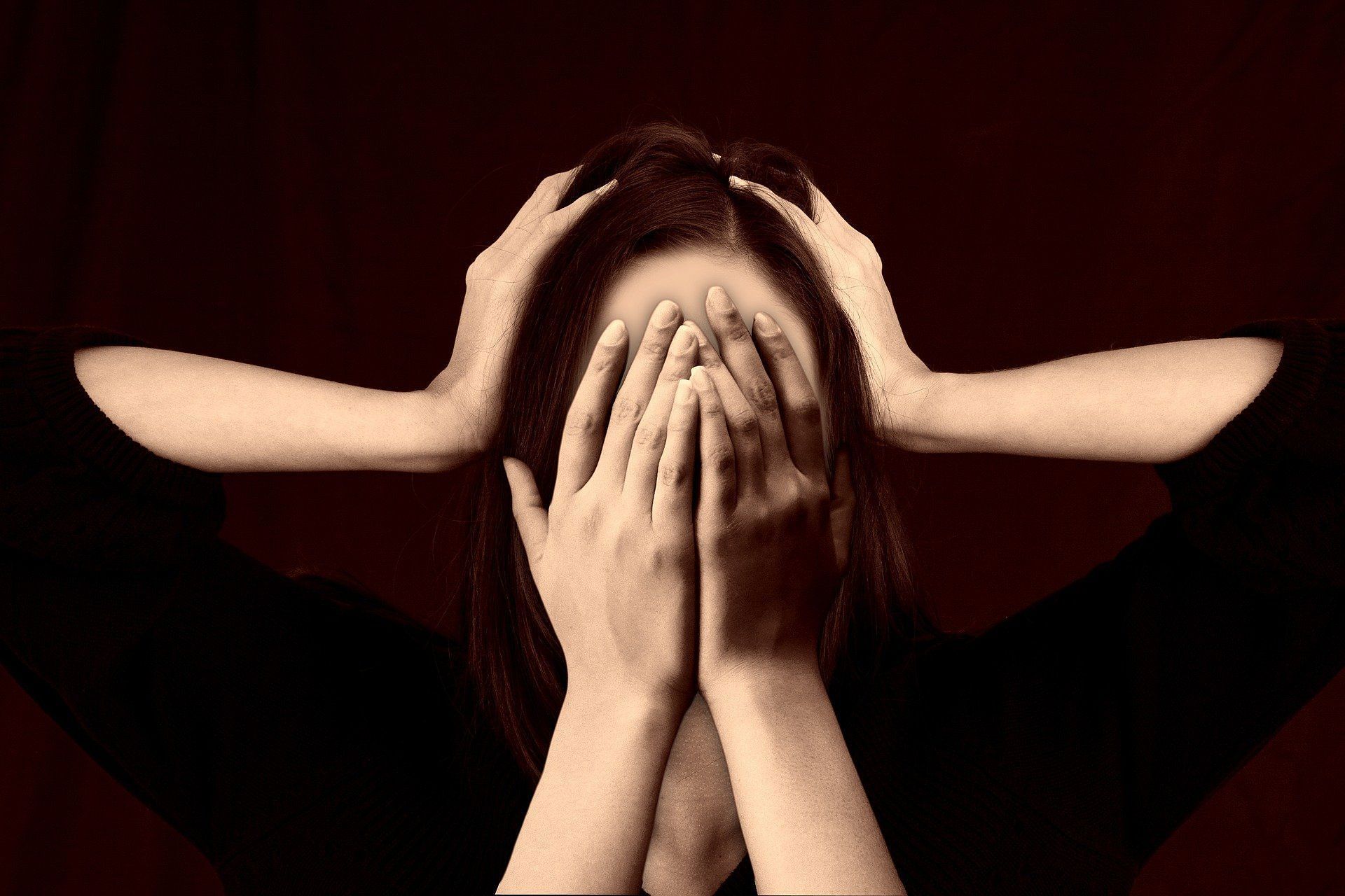 Are you losing touch with your reality? (Image via Gerd Altmann/Pixabay)