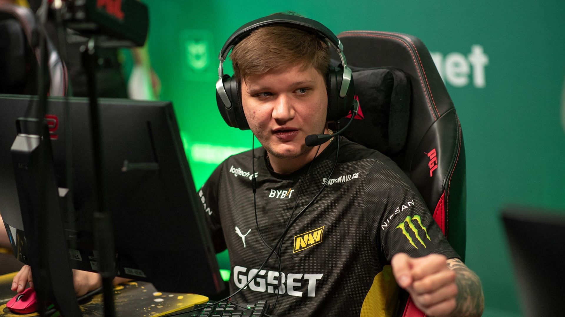 s1mple expresses his frustration with the current state of CS:GO (Image via Sportskeeda)
