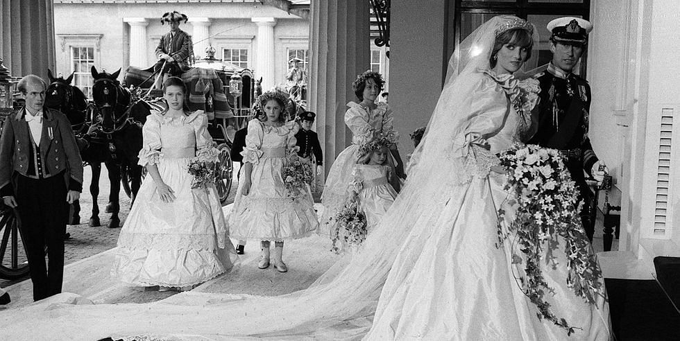 Princess Diana on her wedding day (image via Getty Images)