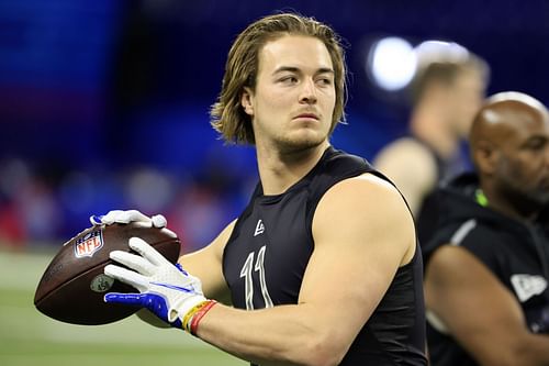 NFL Combine: Kenny Pickett drops back