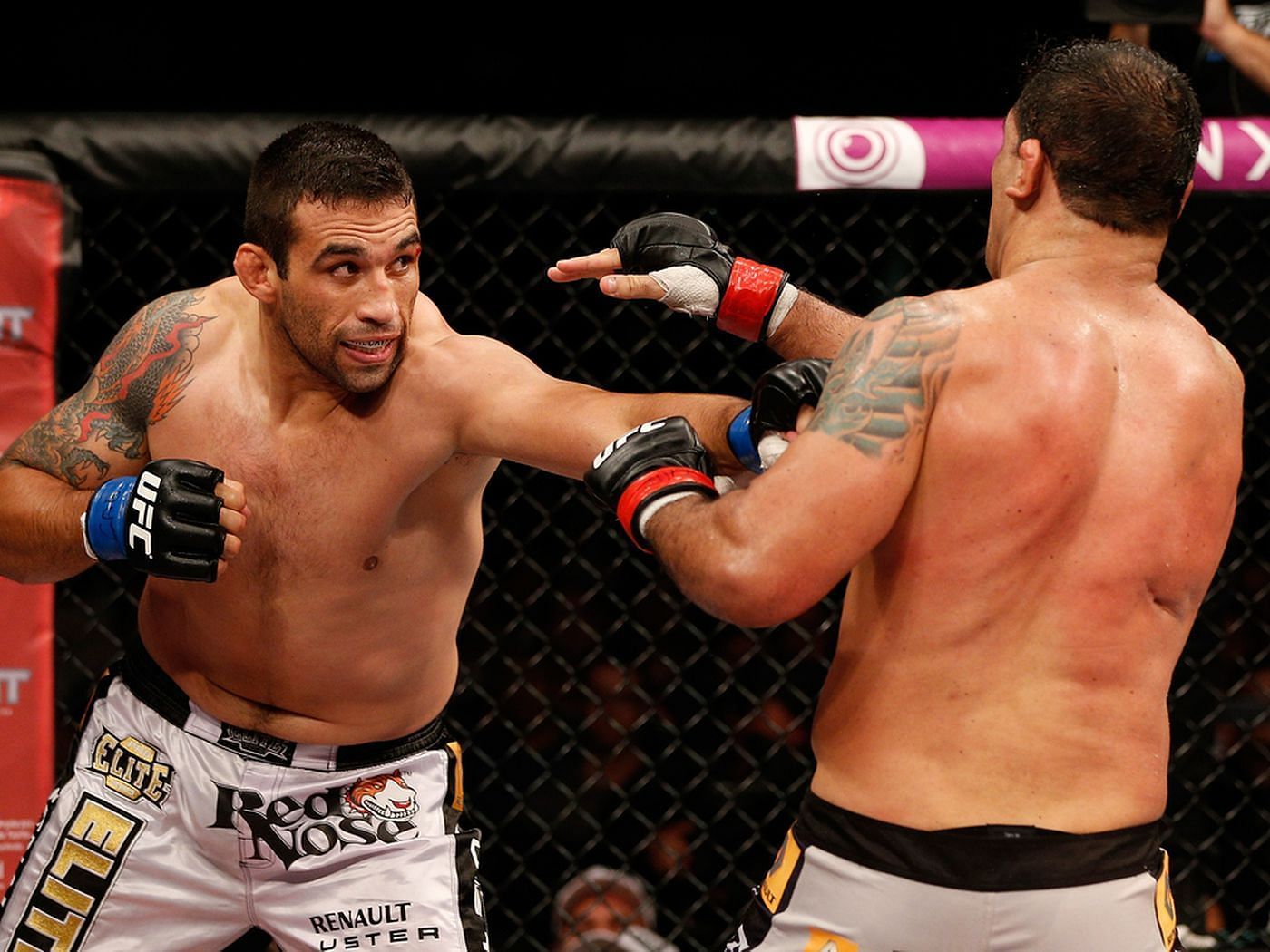 Fabricio Werdum defeated Antonio Rodrigo Nogueira in the headliner of an event that featured 10 finishes