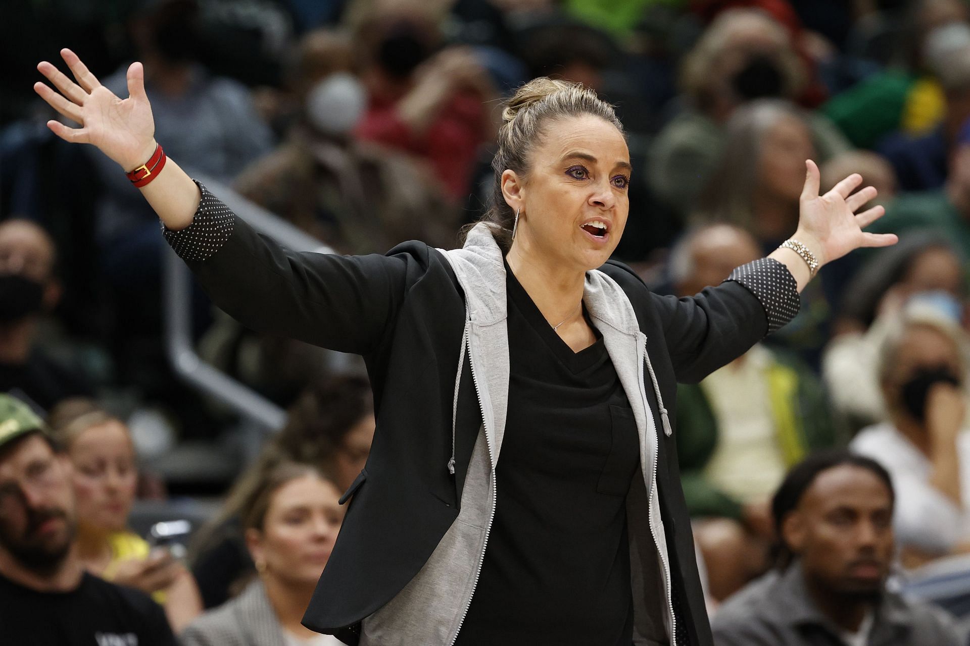 Becky Hammon wonders if LeBron James would have had the same treatment in Russia as Brittney Griner.