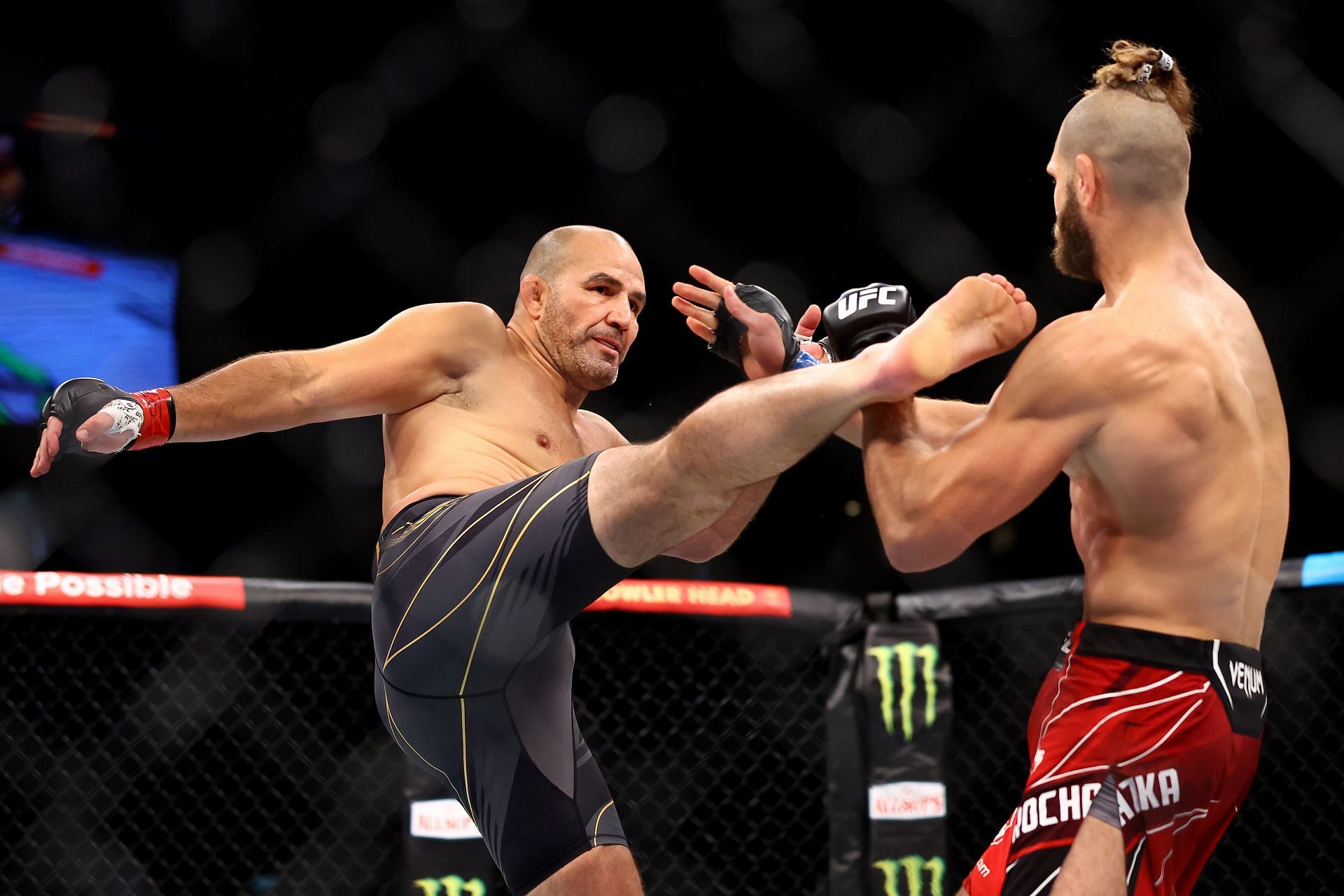 Former champion Glover Teixeira remains one of the most dangerous men in the light-heavyweight division