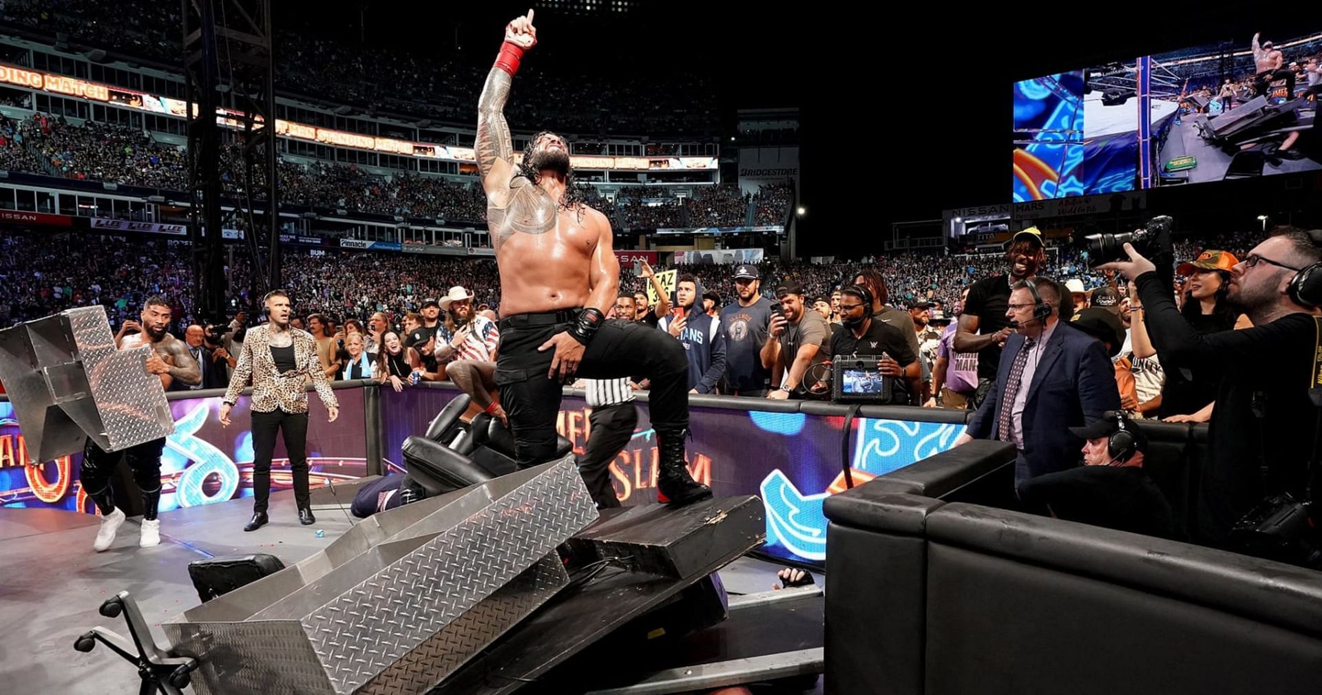Roman Reigns is still Undisputed WWE Universal Champion
