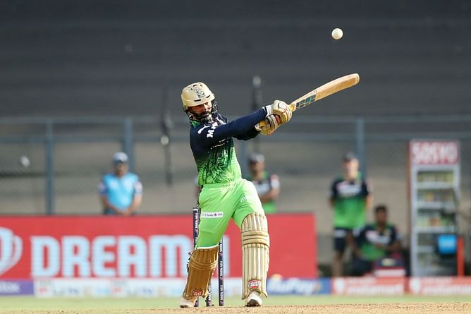"He came from the wilderness" - Mike Hesson explains how Dinesh Karthik excelled as finisher in IPL 2022