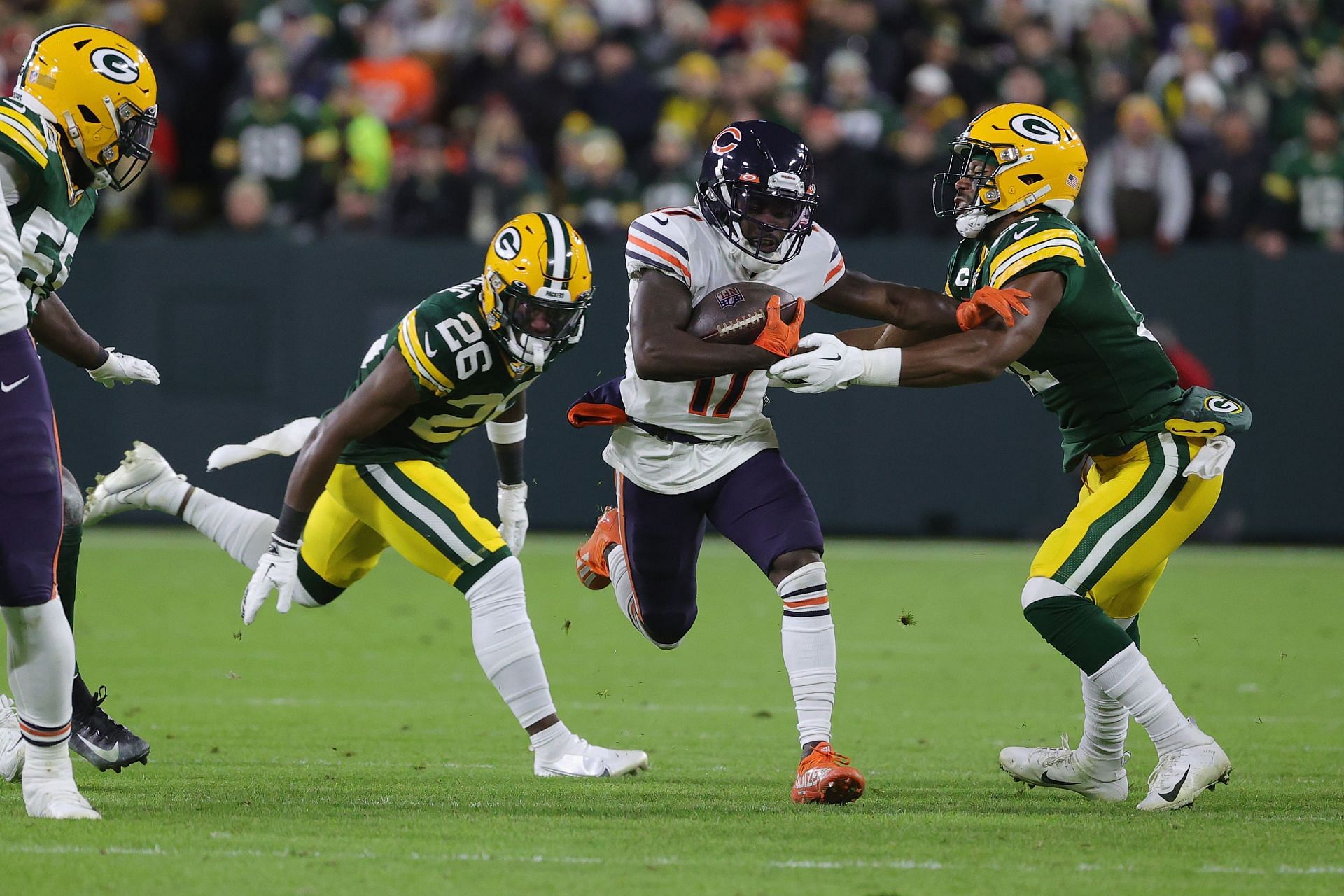 Chicago Bears v Green Bay Packers