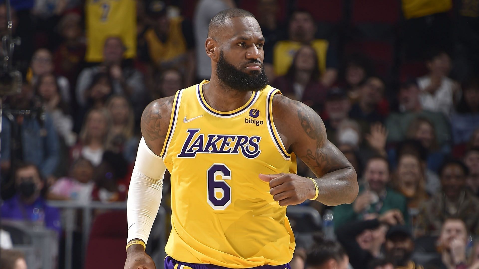 The Lakers assured LeBron James that they will be aggressive in creating a championship-contending team. [Photo: NBA.com]