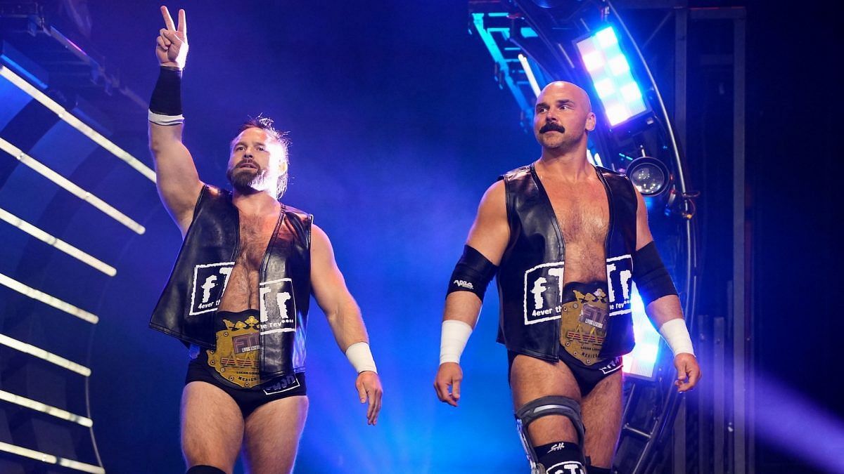 FTR will team up with Wardlow for a six-man tag team match 